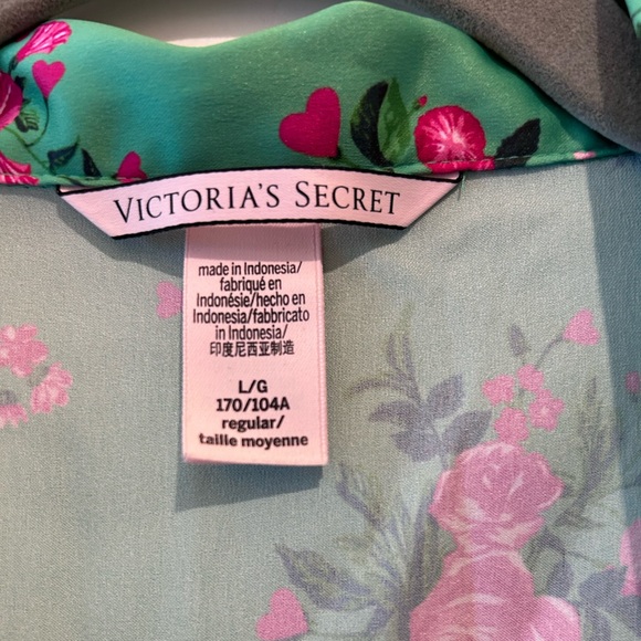 Victoria’s Secret satin pajamas - Picture 2 of 4